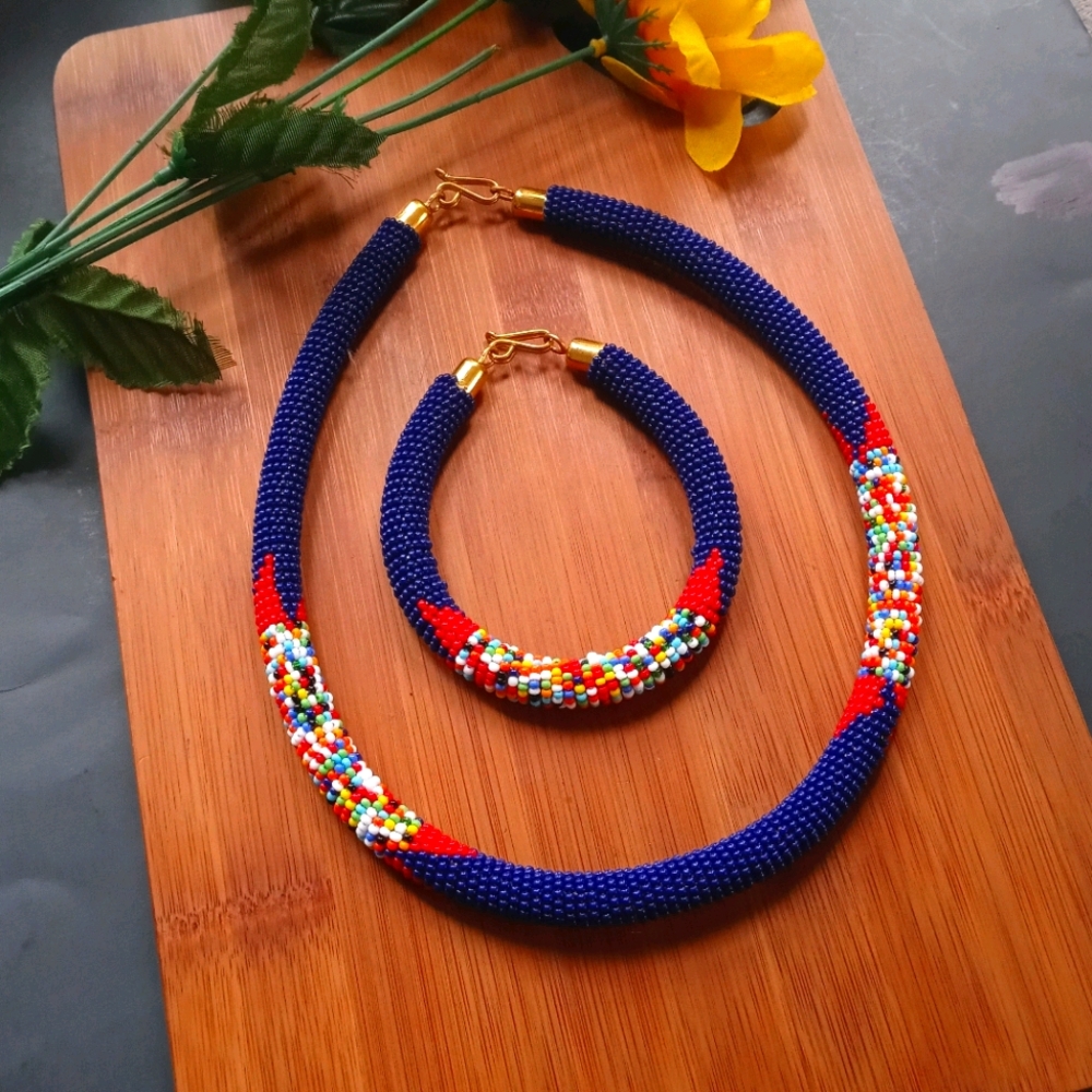 2PC Beautiful African Beaded Maasai Jewelry Set - Picture 8 of 12